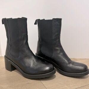 Emanuele Castro Made In Italy Black Leather Chelsea Ankle Boots Size 40/ US 9.5